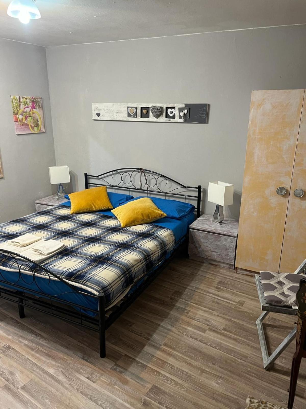 皮索涅Casa Alessia公寓 外观 照片