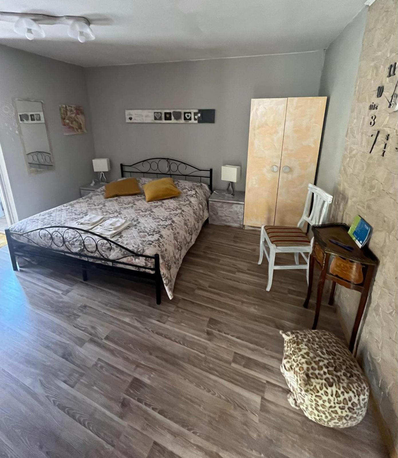 皮索涅Casa Alessia公寓 外观 照片