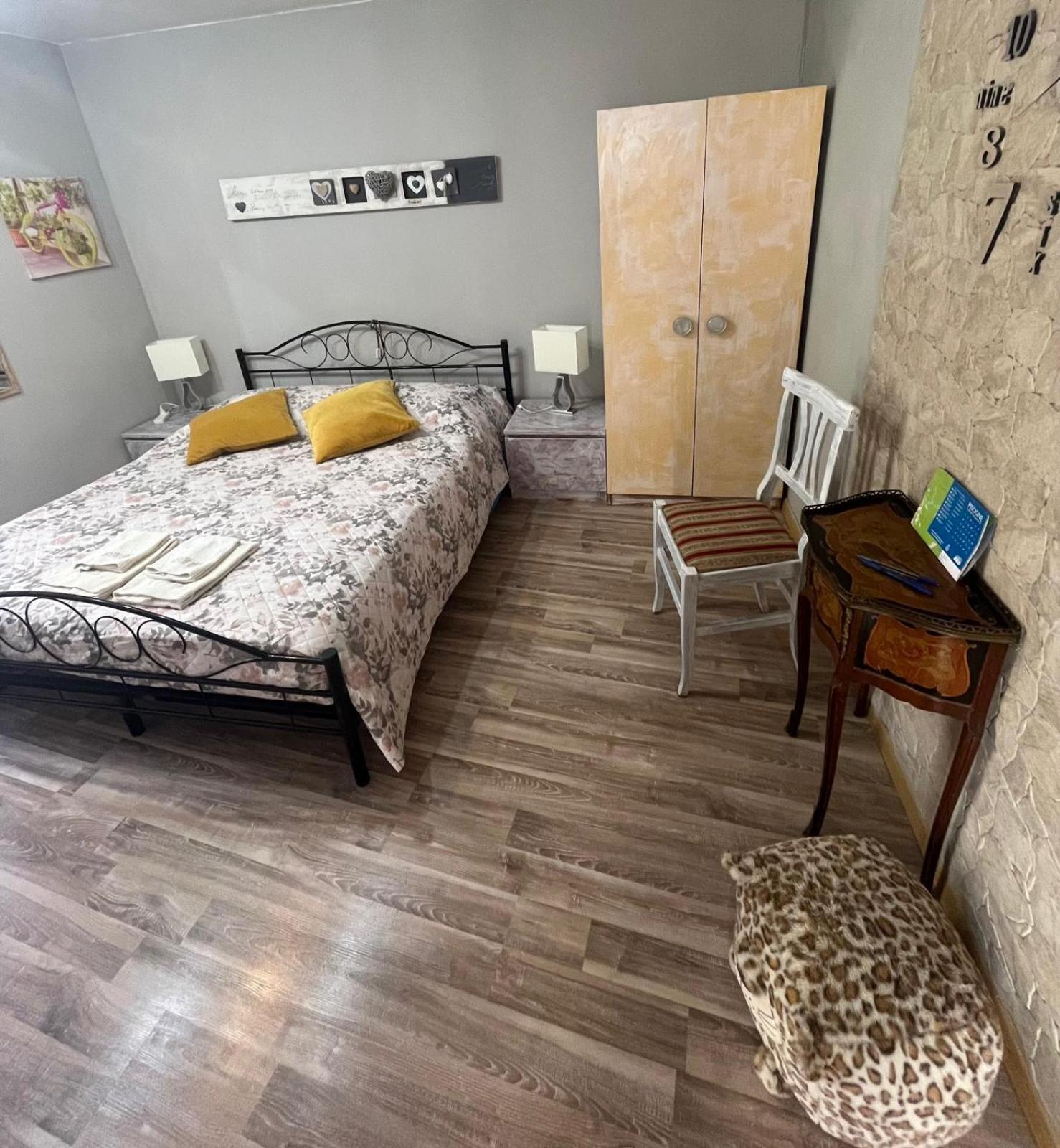 皮索涅Casa Alessia公寓 外观 照片